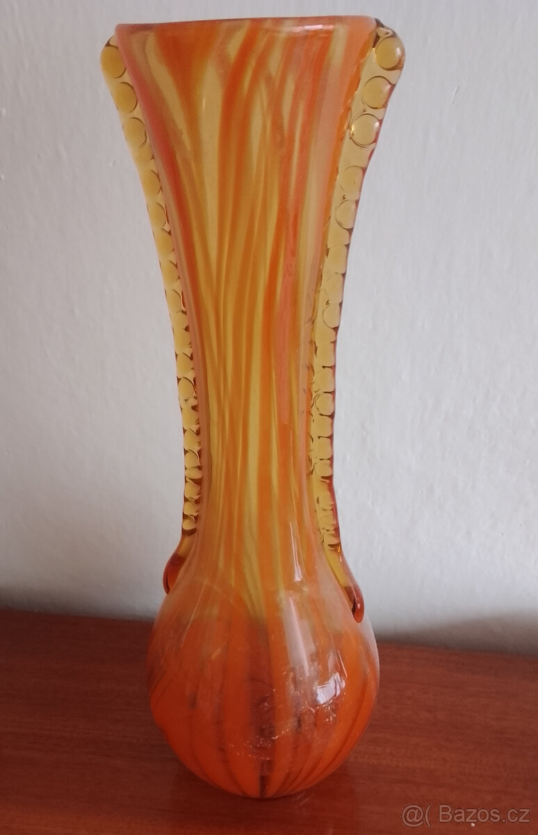 skleněná váza