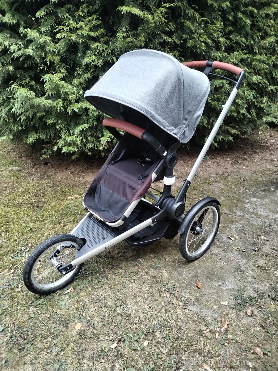 Kočárek Bugaboo runner