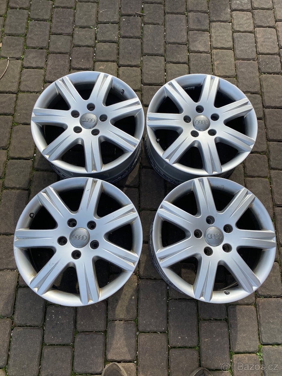 ALU KOLA AUDI Q7 R18  5X130