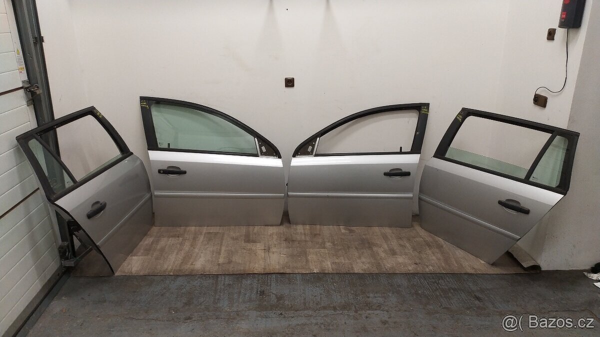 Opel Vectra C dveře