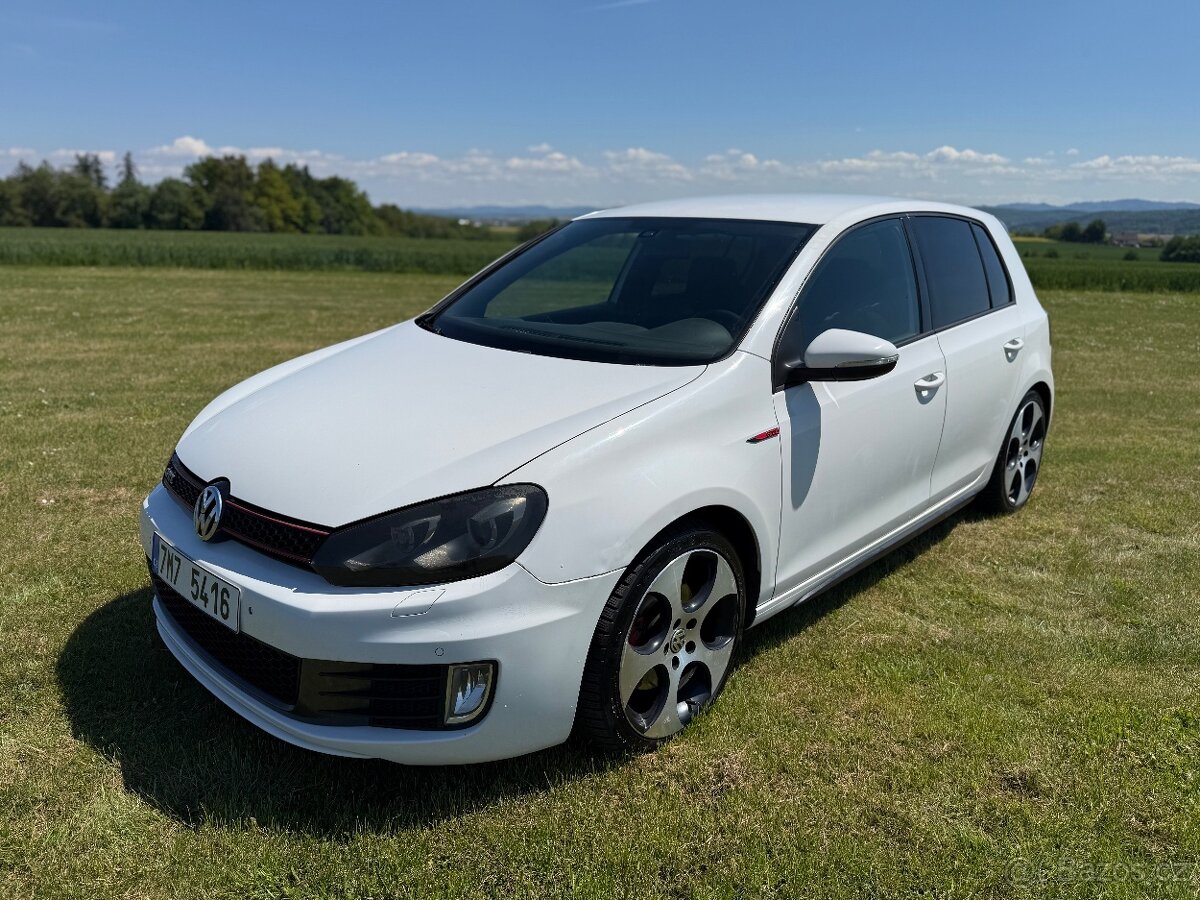 GOLF GTI