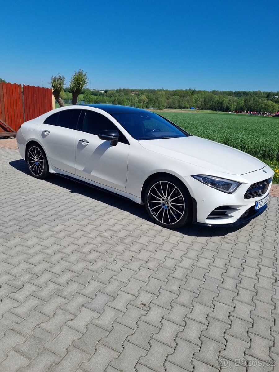 Mercedes benz CLS Coupe 400D AMG