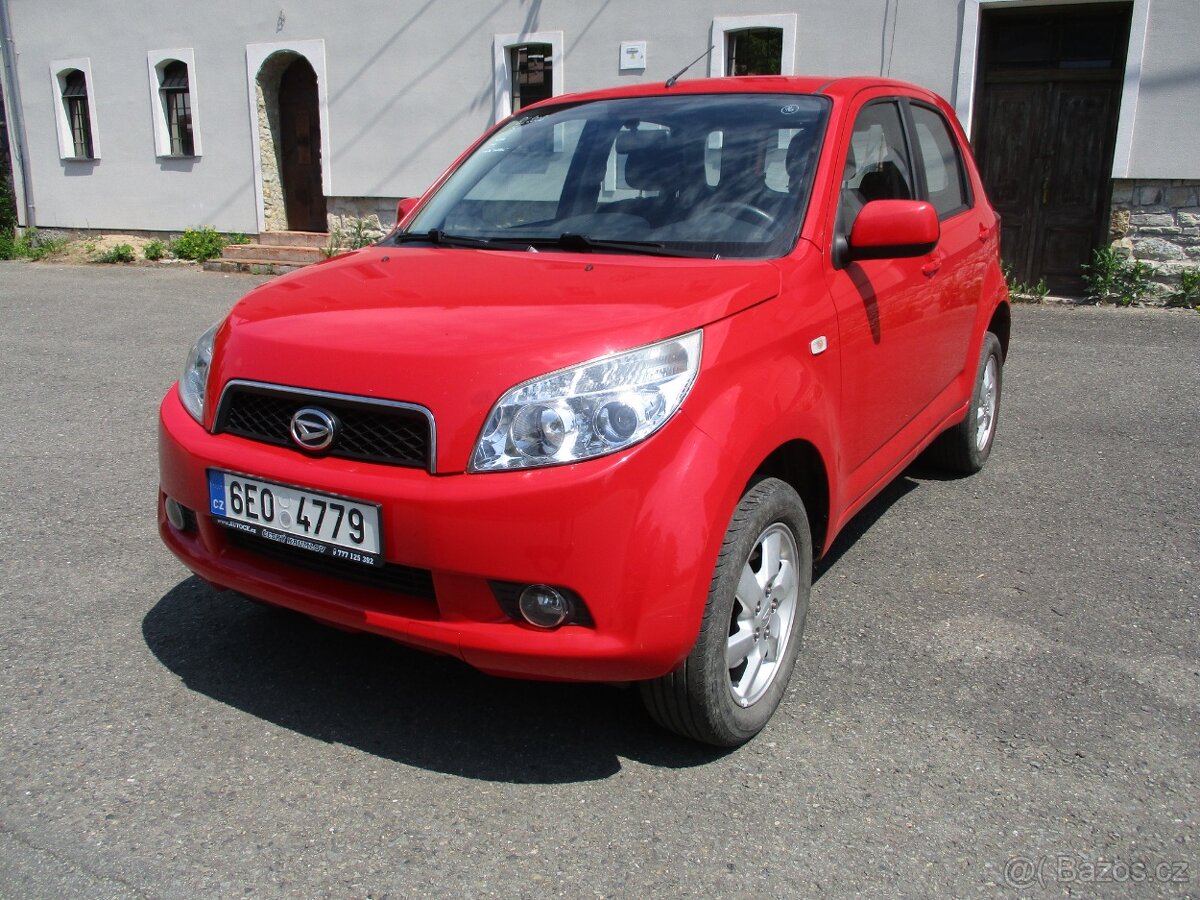 DAIHATSU TERIOS 1.5 , 4X4, tažné zařízení,Automat