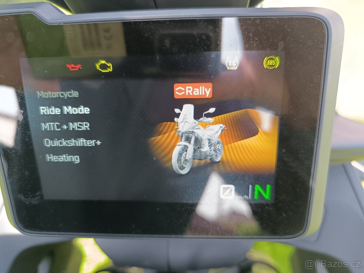 KTM 790 adventure 2023 v záruce