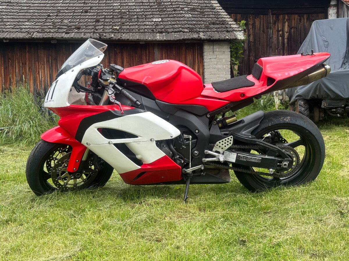 Okruhova Honda CBR 1000RR 2006