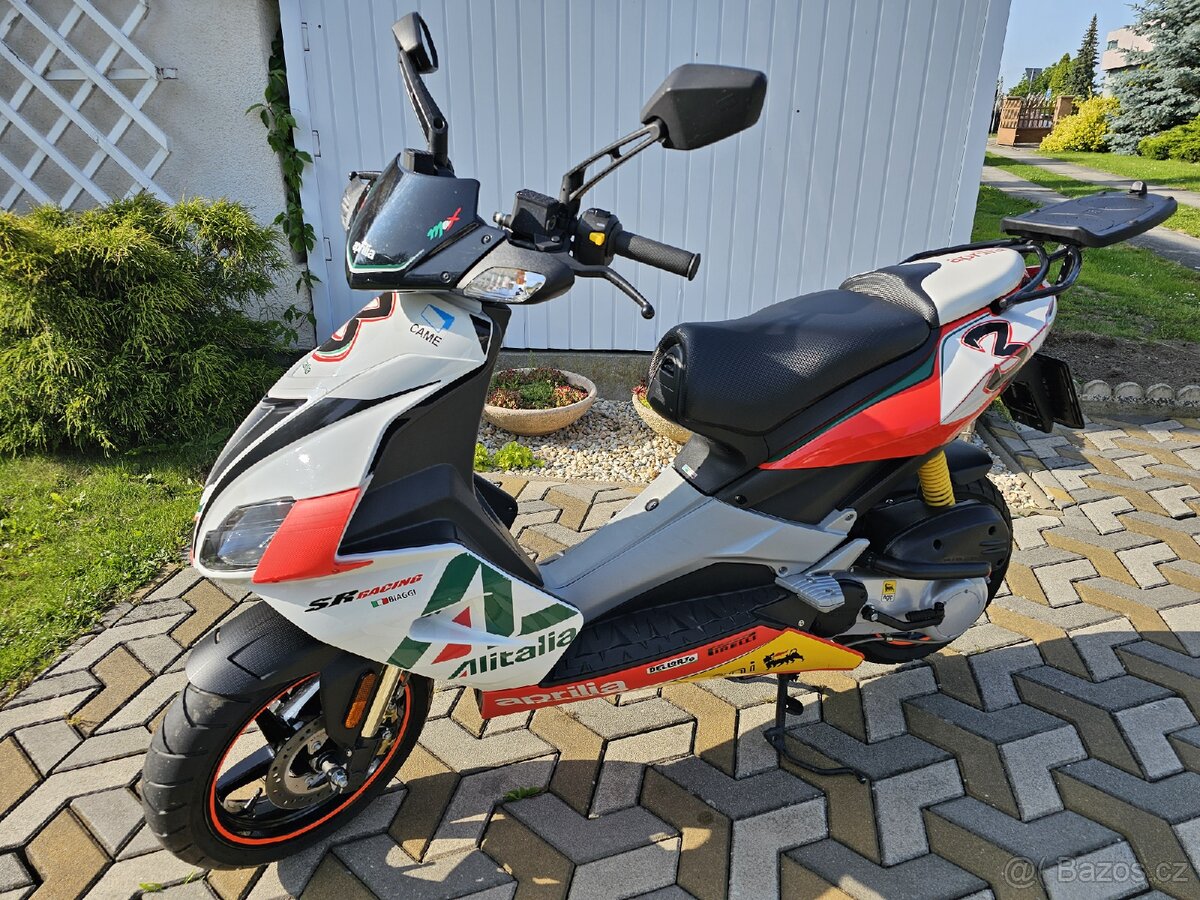 Skutr Aprilia SR50R