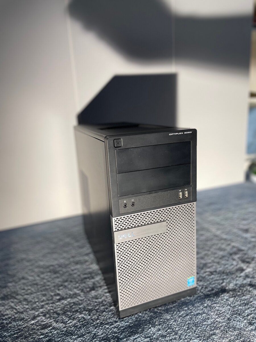Počítač DELL Optiplex 3020 / i3 / 8 GB RAM / SSD / Win 10