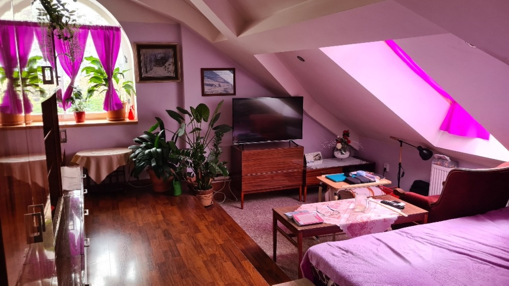 Pronájem bytu 2+1 57 m2 Žižkovo náměstí