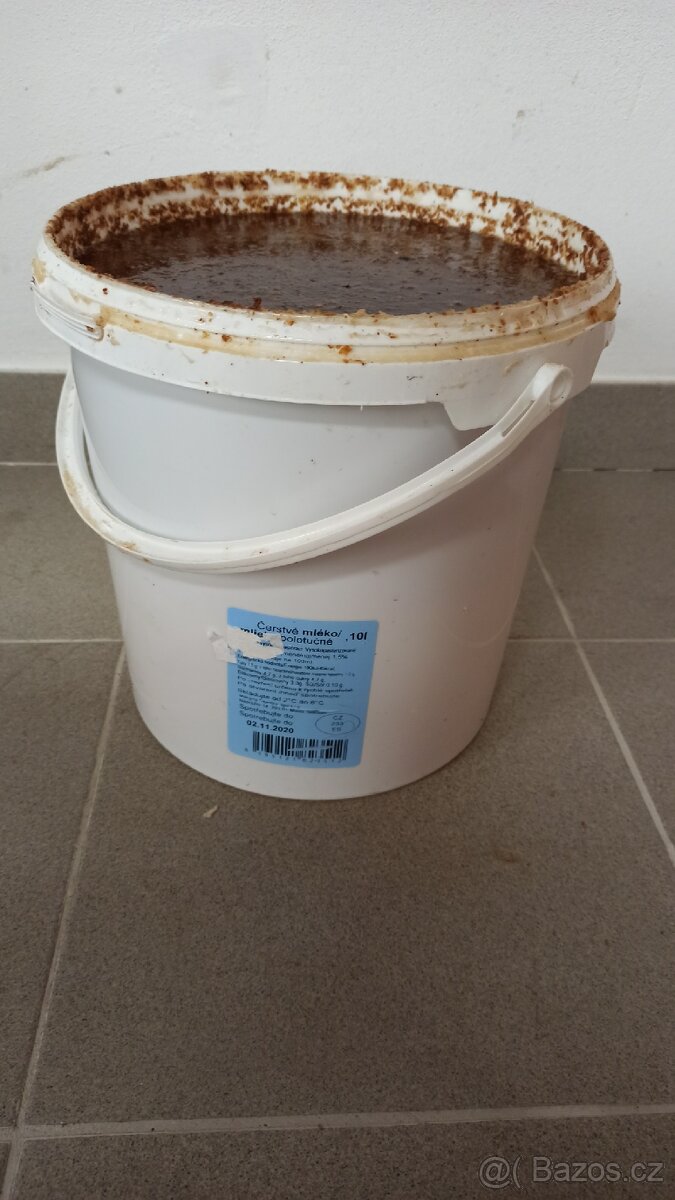 Med s cukrem 14kg do maču