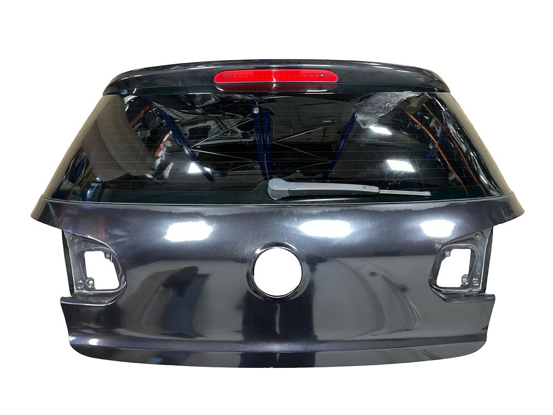Páté dveře černá metalíza LC9X VW Golf 6 hatchback r.v. 2010