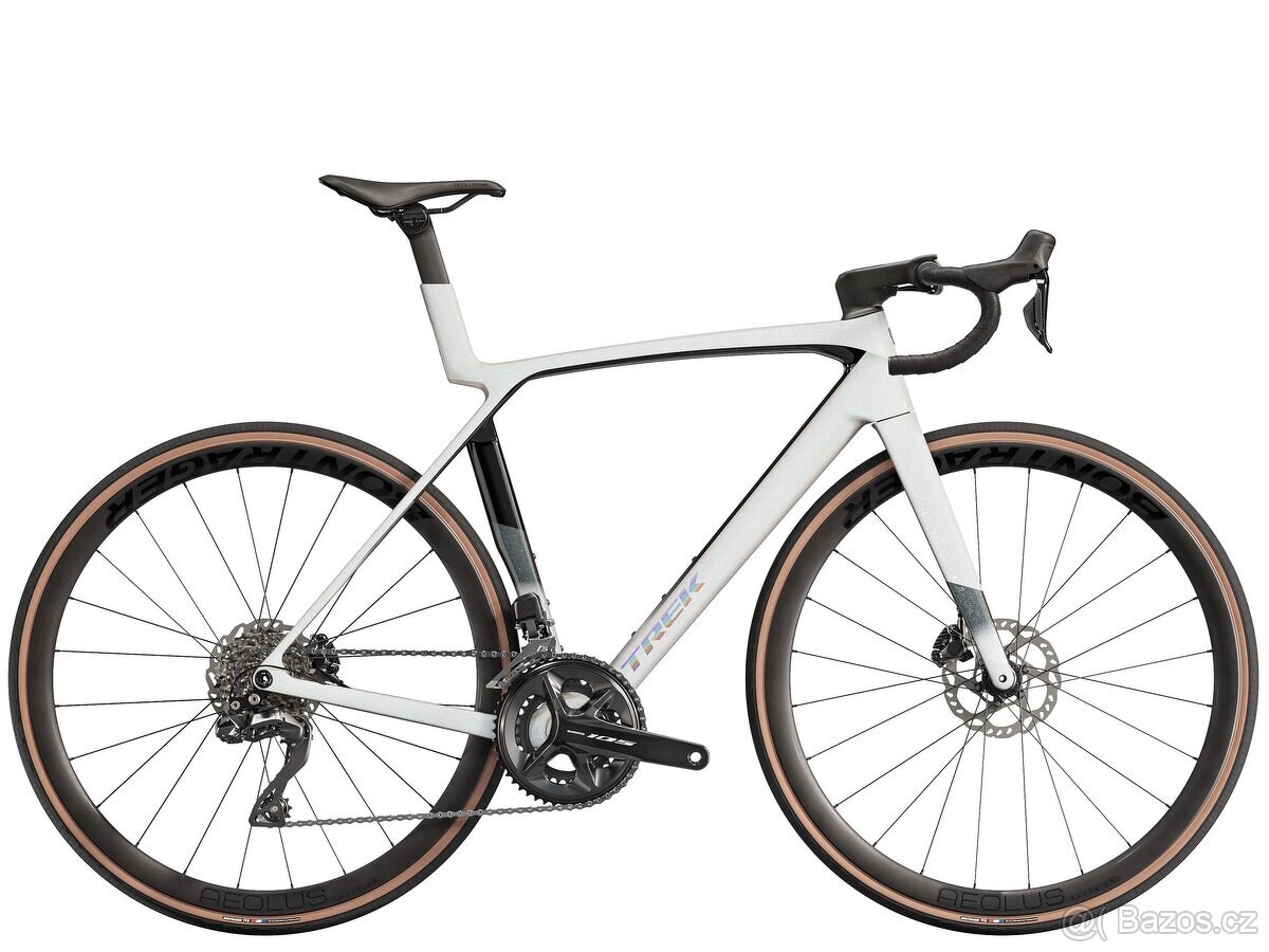 Trek Madone SL 6 Gen 8 Silnicni kolo