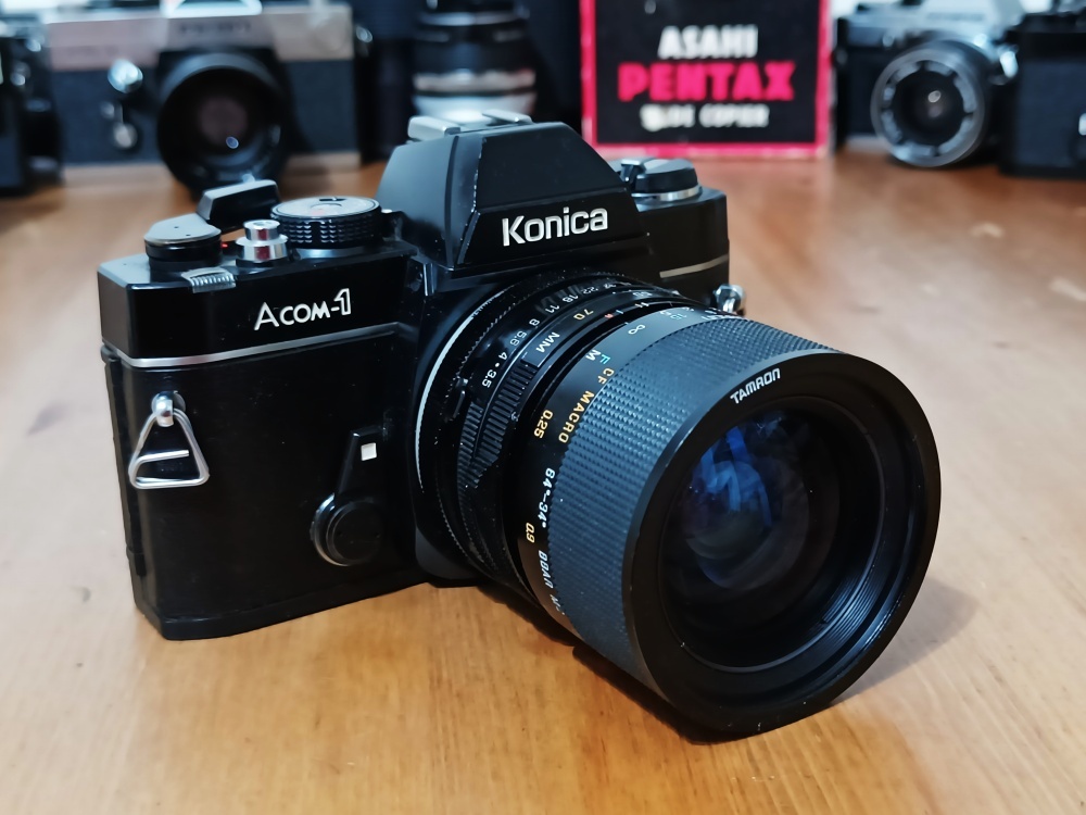 KONICA Acom-1 (Tamron CF Macro 35-70mm) - 1976