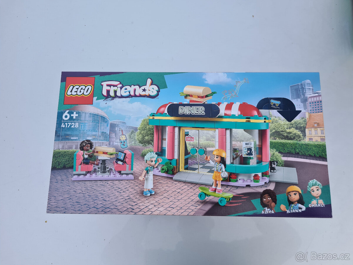 LEGO® Friends 41728 Bistro v centru městečka Heartlake