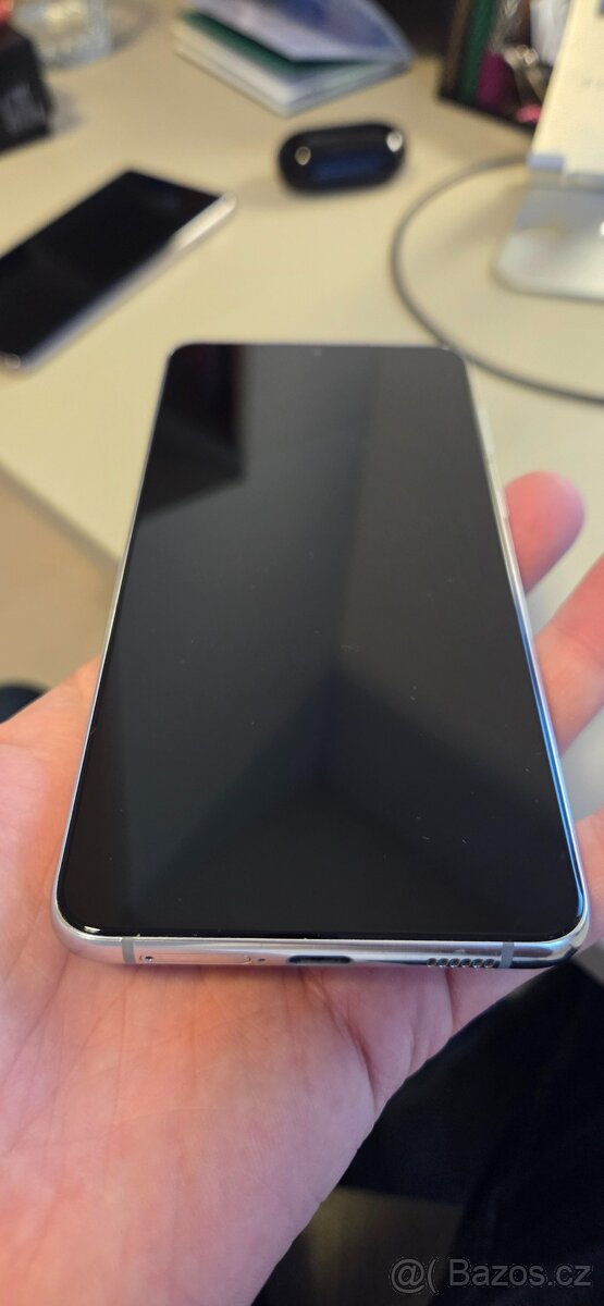 Samsung Galaxy S21+ 5G 128 GB 8 GB RAM