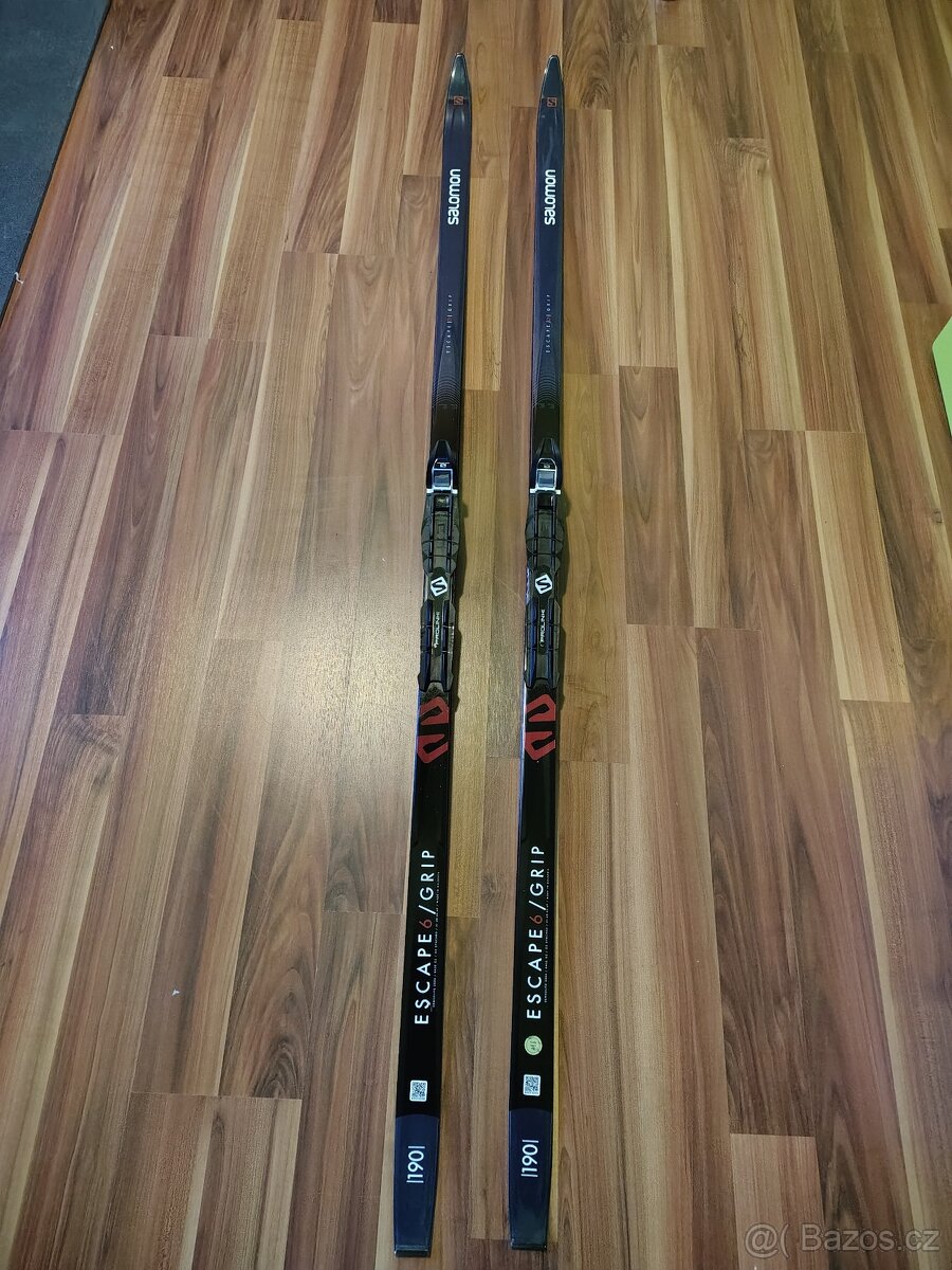 Běžecké lyže Salomon ESCAPE 6 GRIP délka 190 cm