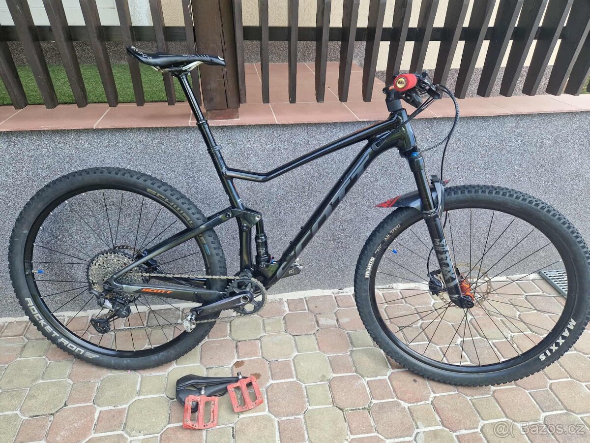 Prodám Scott Spark 940/2020/ vel.L, lehké 29" kolo