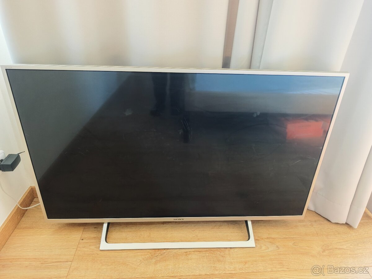 Sony KD-43XE7077