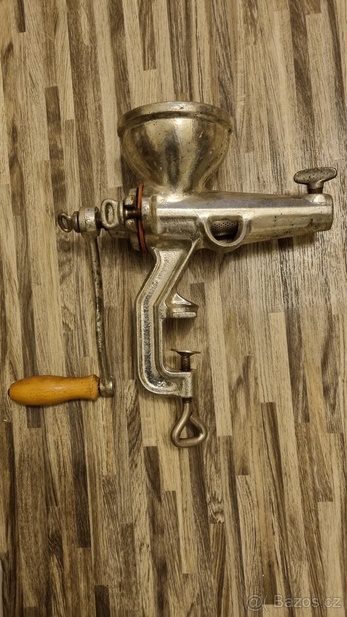 Odšťavňovač ovoce