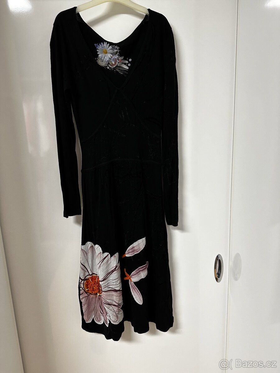 Desigual pružné šaty, vel S