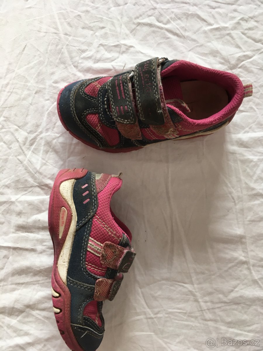 Boty Superfit 25 jarní/podzimní lepičky