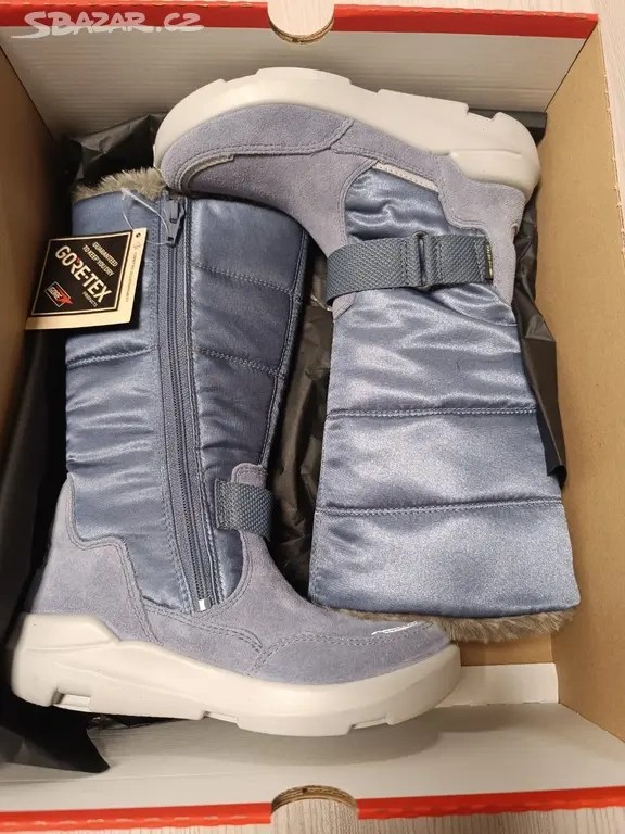 Nove zimní boty s membránou Superfit, vel. 31