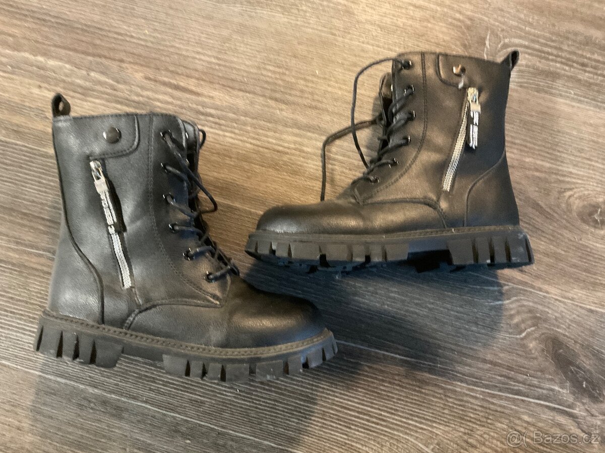 černé dívčí boty podzimní 36