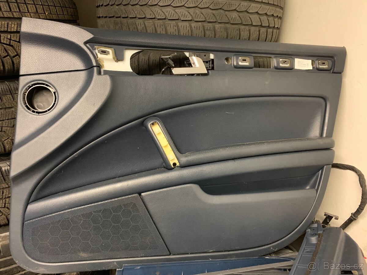 VW PHAETON tapecírunk