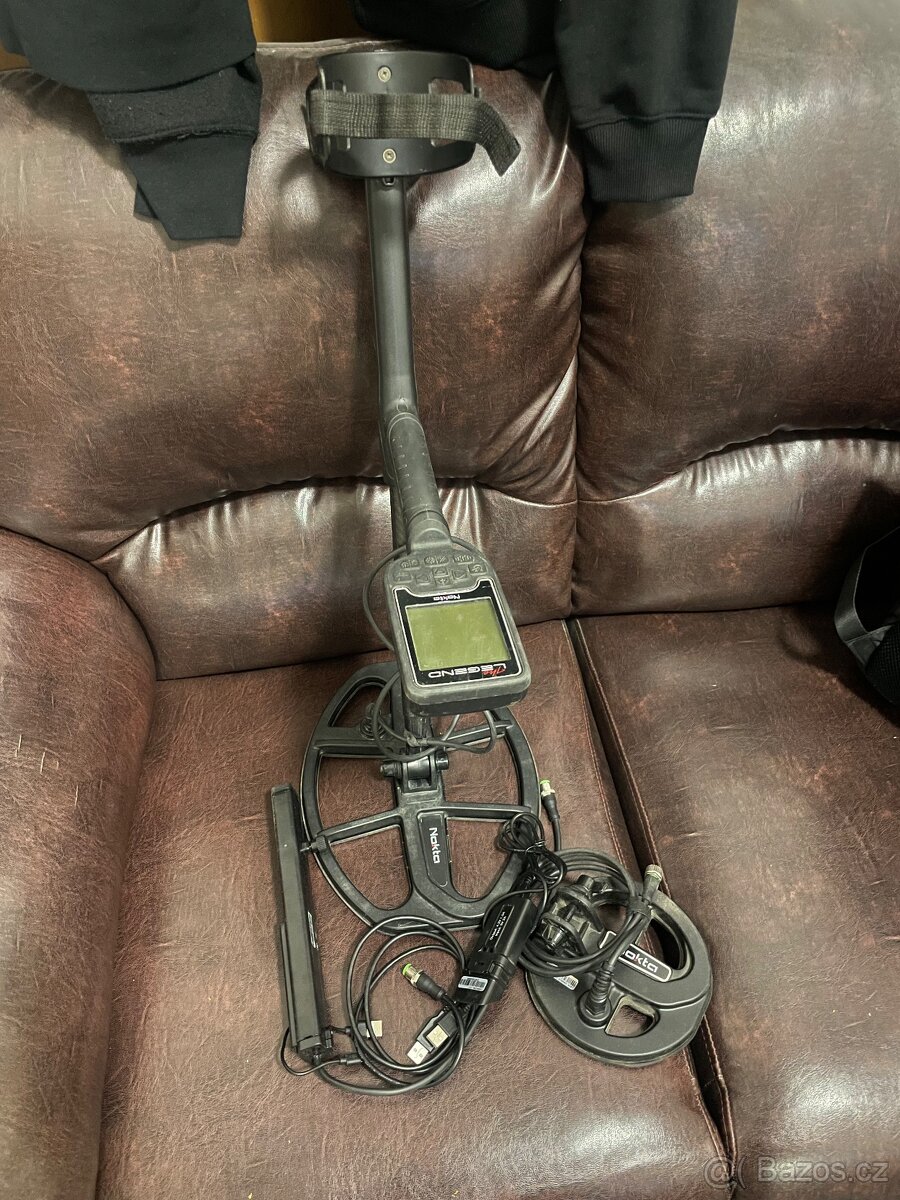 Detektor kovů Nokta Pro Pack 2024