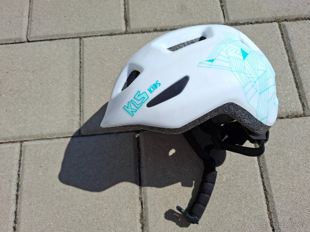 Malá dětská helma