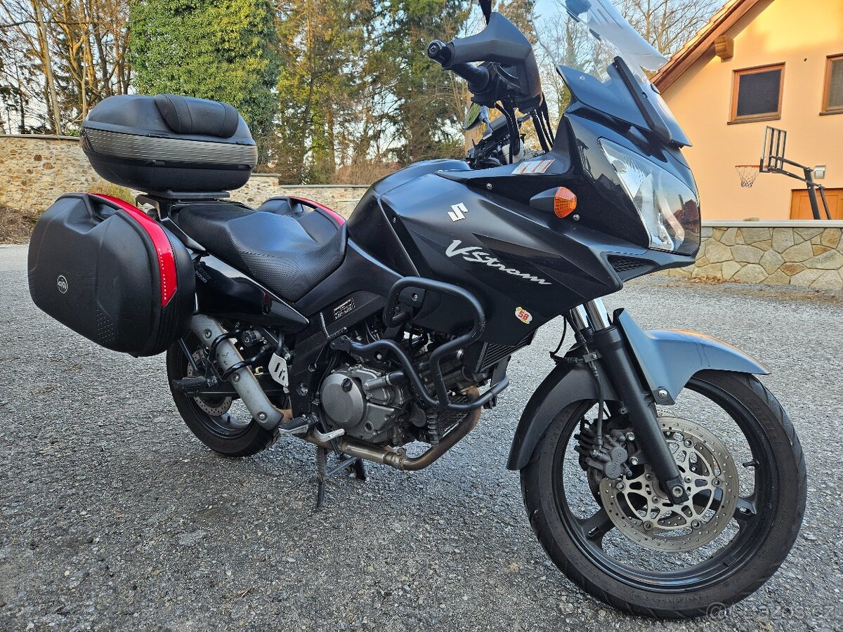 Suzuki V-SROM 650