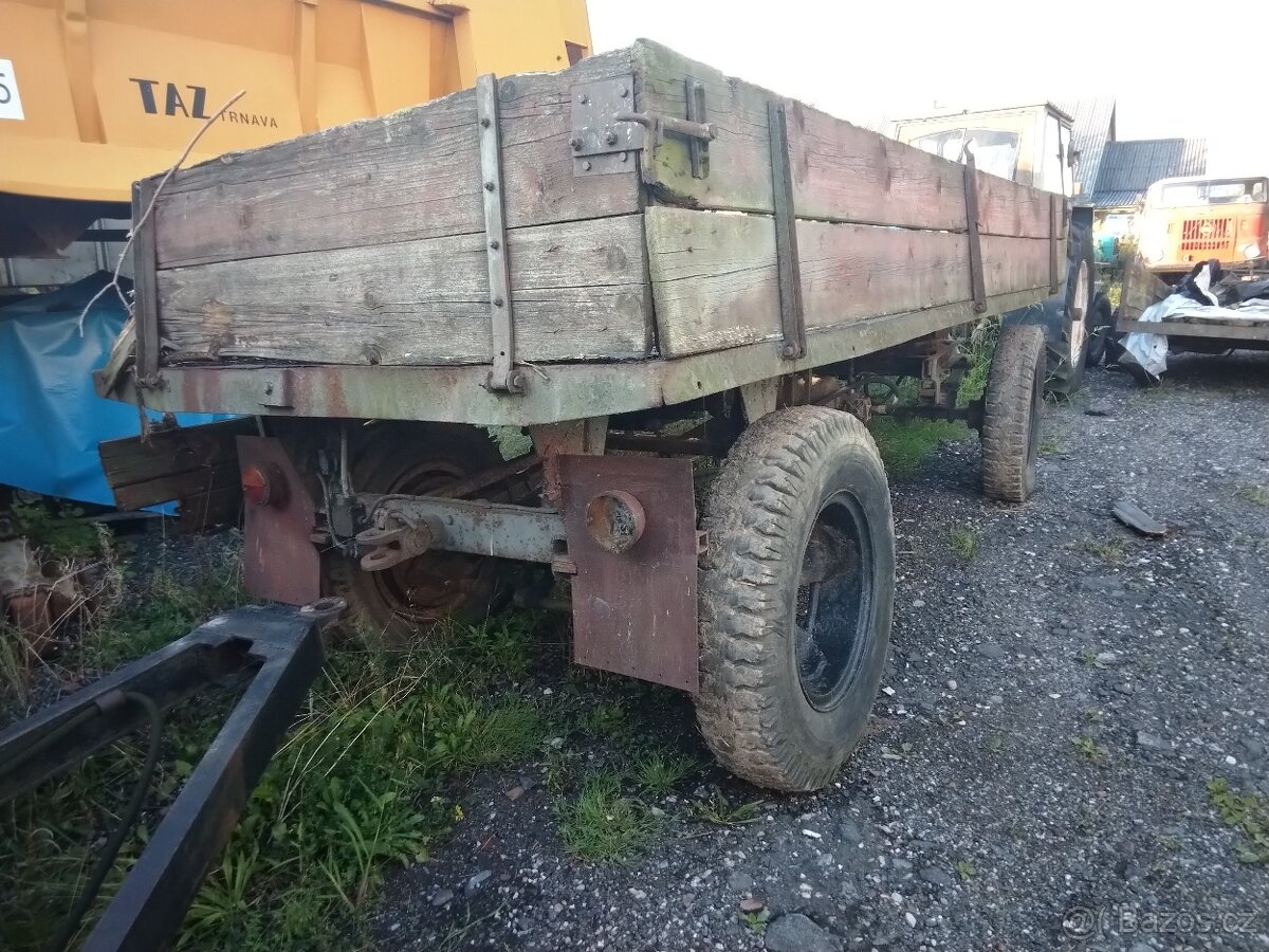Vlek 5t hydraulické sklápění s TP