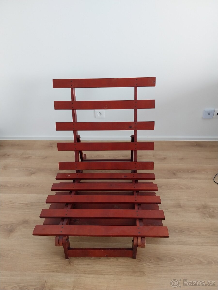 Futon s roštem