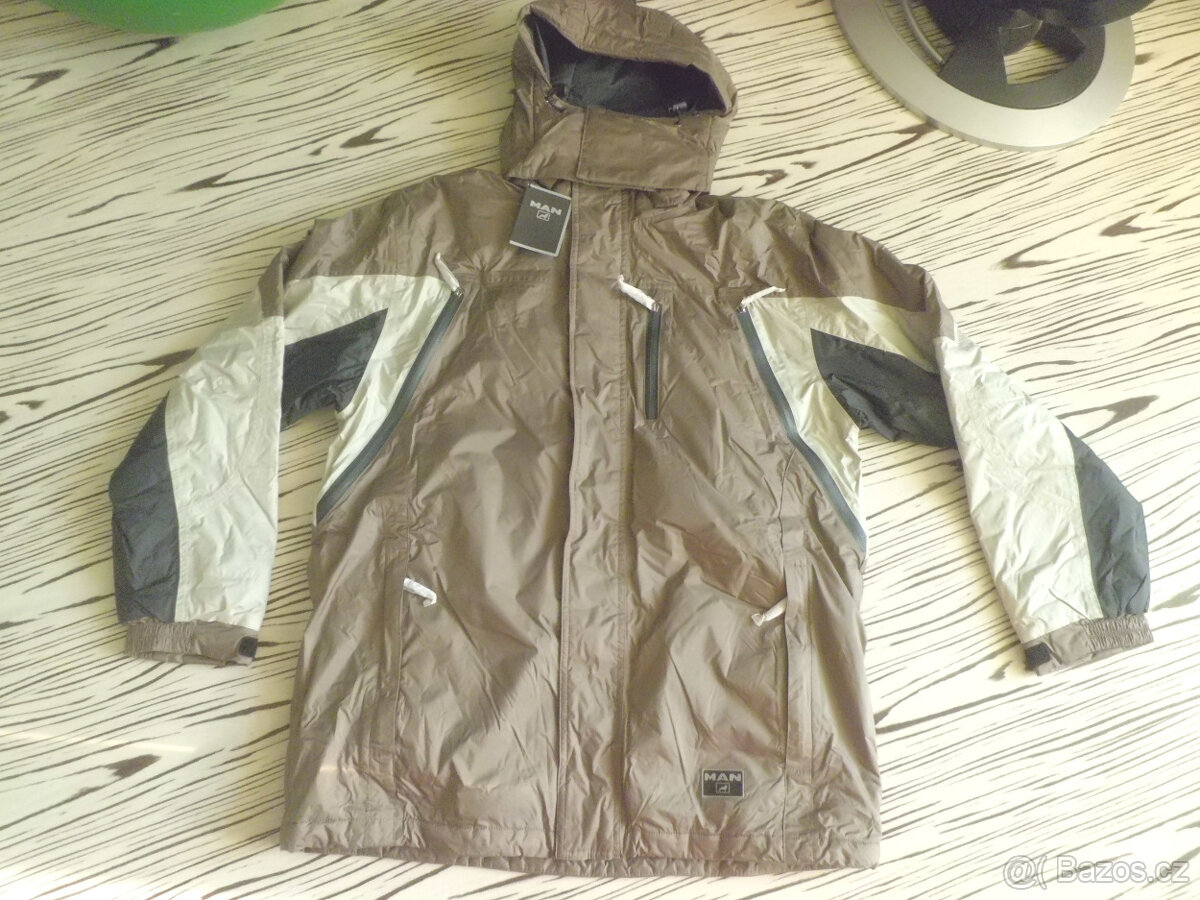 MAN pěkná nová pánská bunda s kapucí L-XL