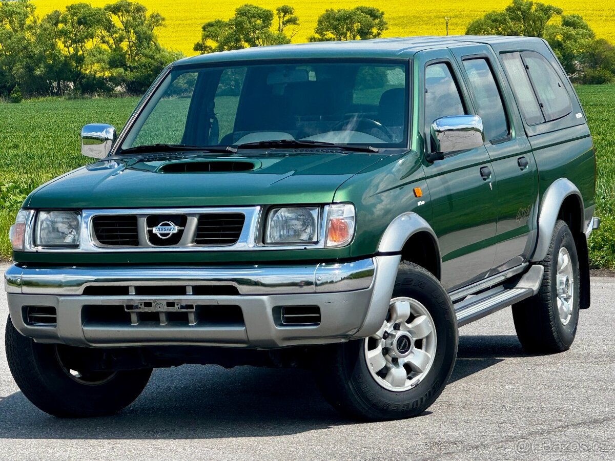 Nissan Navara 2,5 TDi 76kw      REZERVOVANÉ