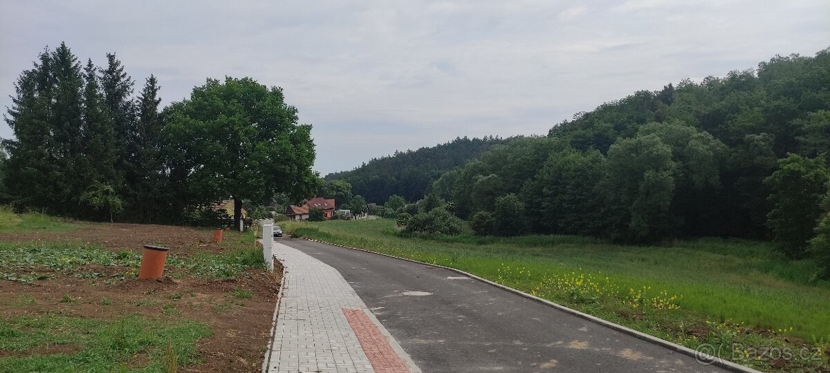 Stavební pozemek u Kladna
