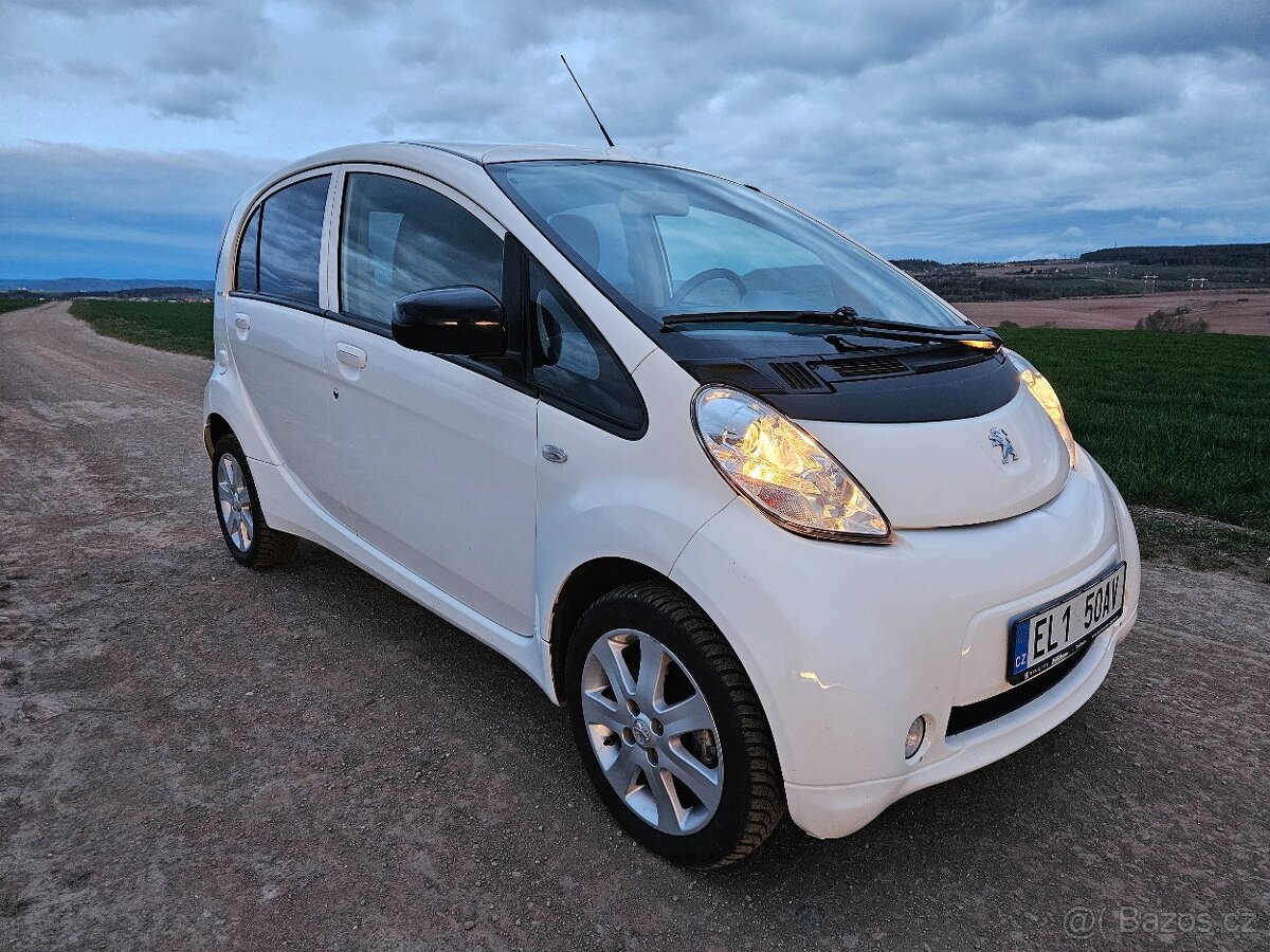Elektromobil Peugeot ION