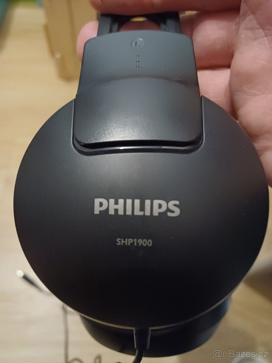 Sluchátka Philips SHP1900
