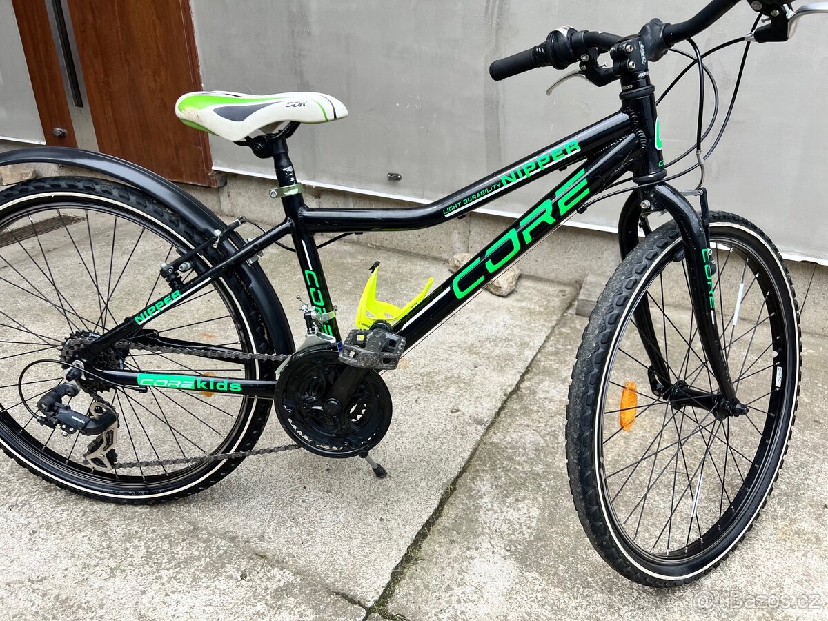 Odlehčené dětské kolo Core Nipper 24