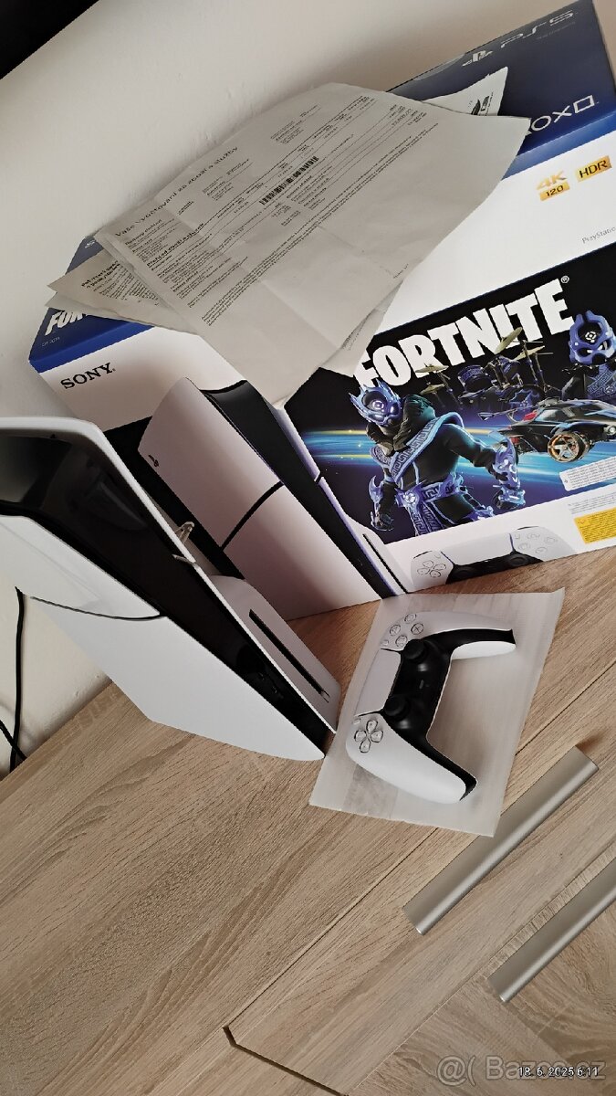 PlayStation 5 se zárukou