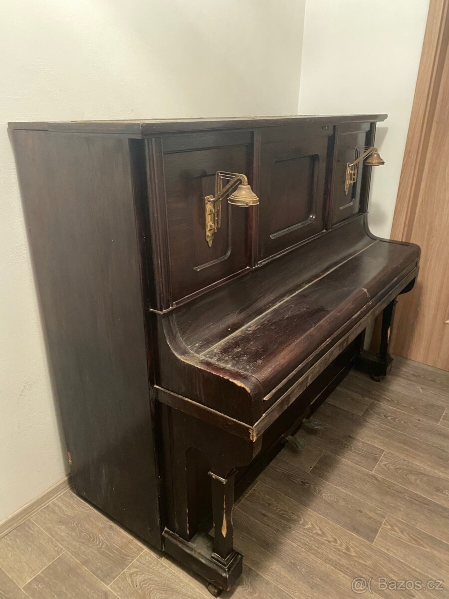 SCHOLZE-GEORGSWALDE, piano