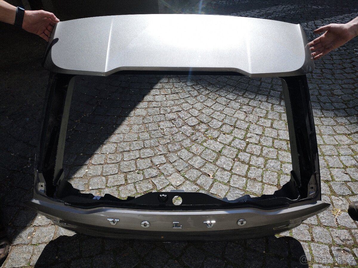 Volvo v90 dveře