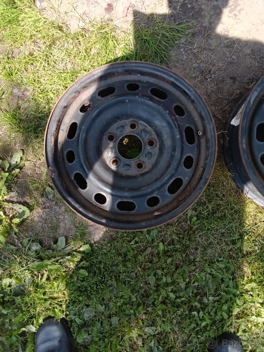 Plechové disky 5x114.3 R16 mazda