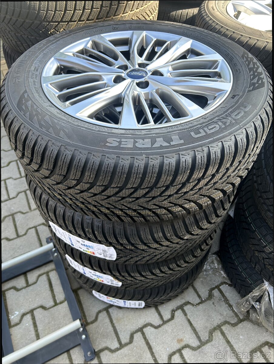Alu kola + Pneu Ford KUGA III ST CX482 18". zimní