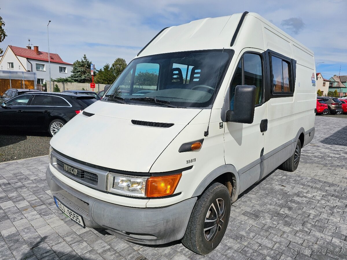 Iveco Daily, 35S 11, 2.8D 78kW, 6míst, tažné