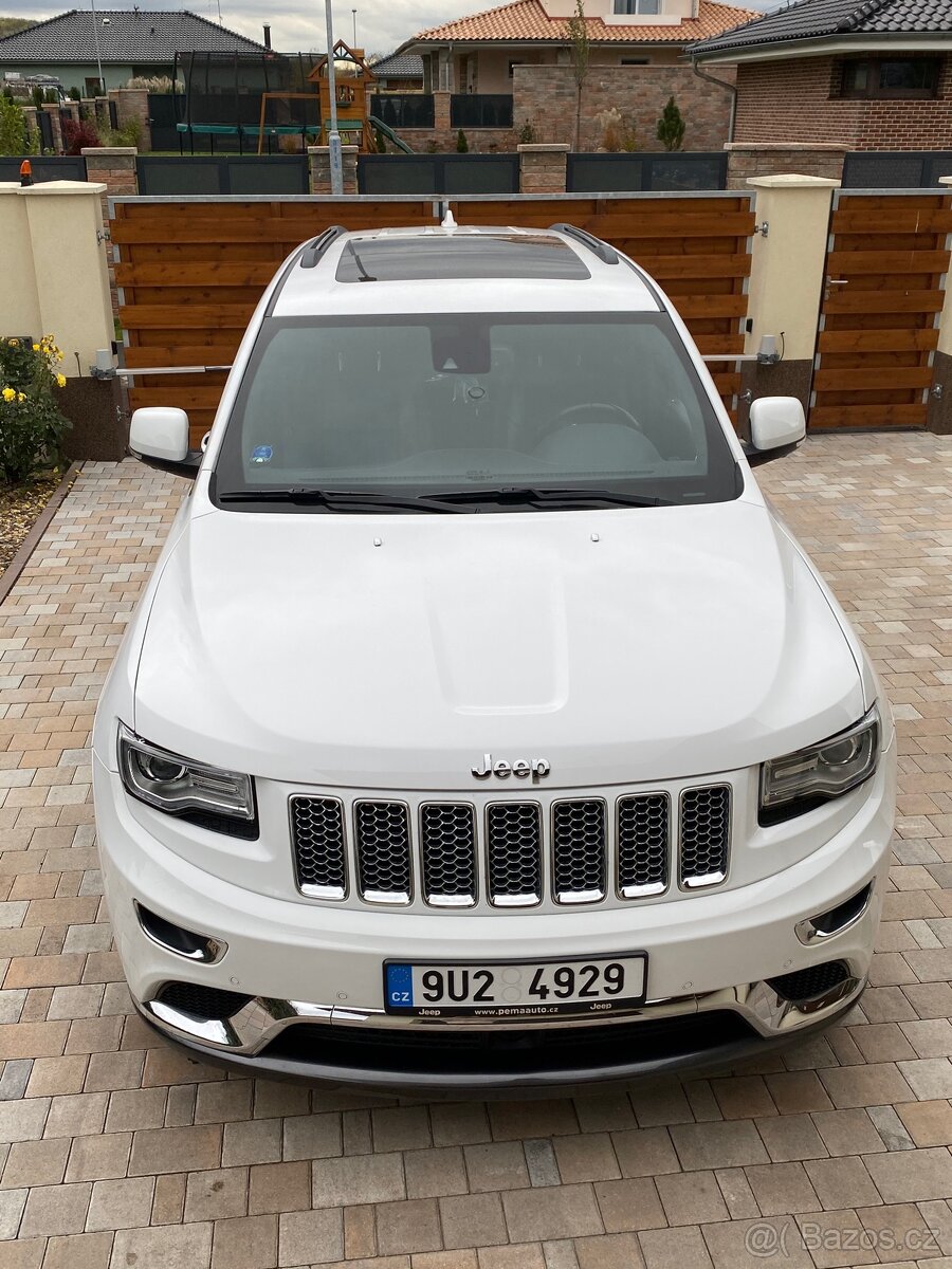 Jeep Grand Cherokee.  Summit