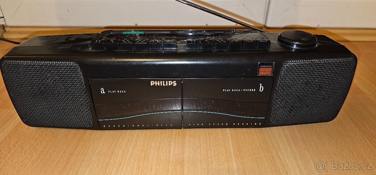 Radiomagnetofon, dvojče Philips