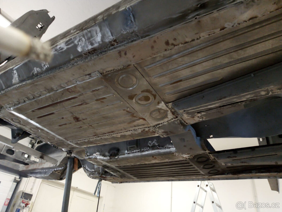 Predam Mercedes Benz W111 cabrio