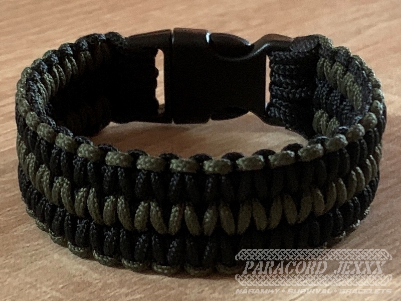 Paracord náramek (19 cm) black - oliv