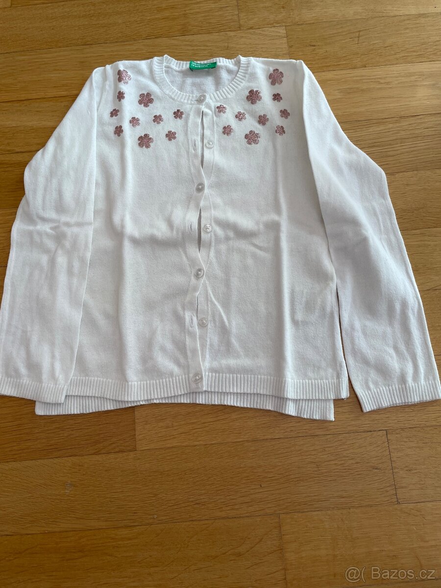 Rozpínací bavlněný svetr velikost 104 sada