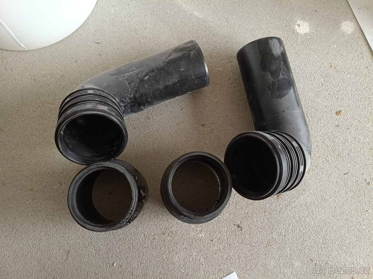 2x redukce a 2x odpadní koleno